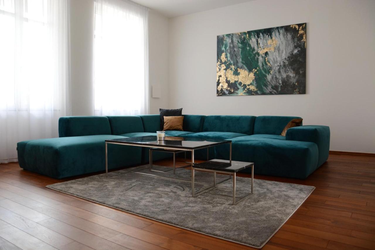 Premium Apartment Near Banska Bystrica Square With Two Big Bedrooms ภายนอก รูปภาพ