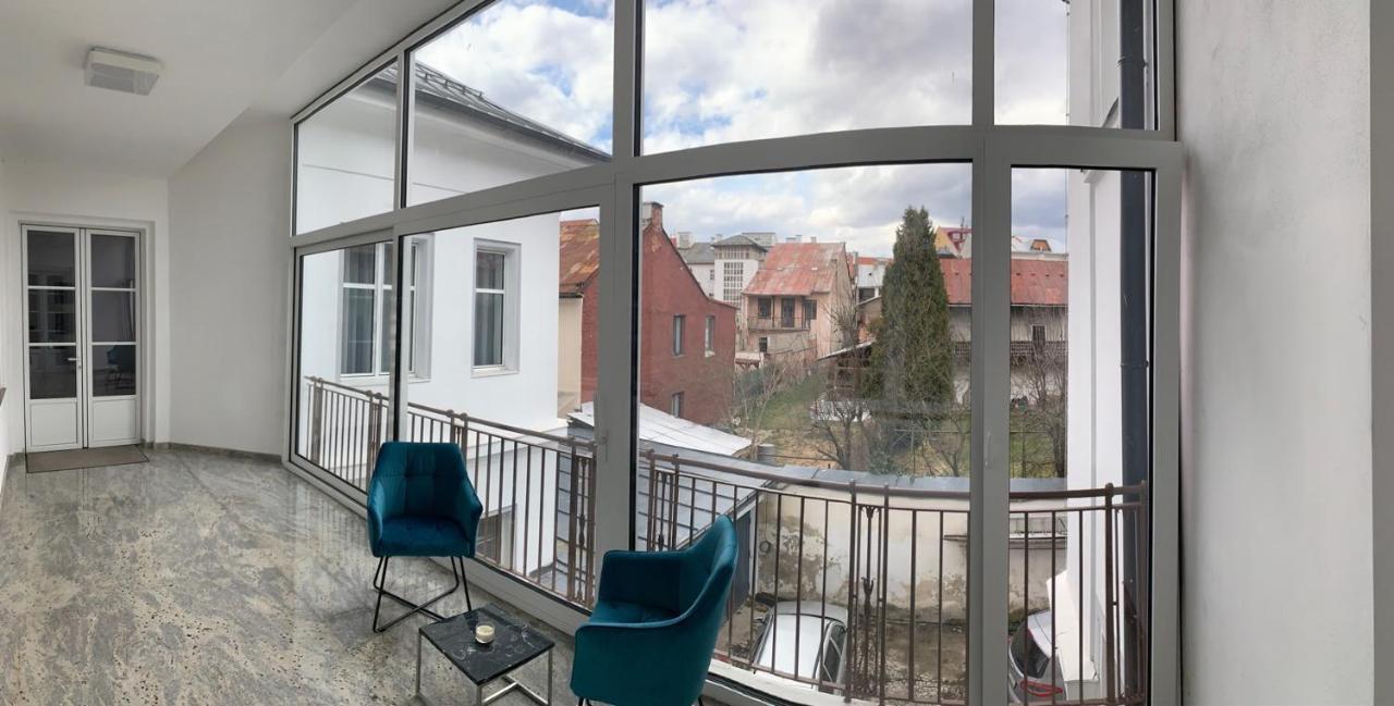 Premium Apartment Near Banska Bystrica Square With Two Big Bedrooms ภายนอก รูปภาพ